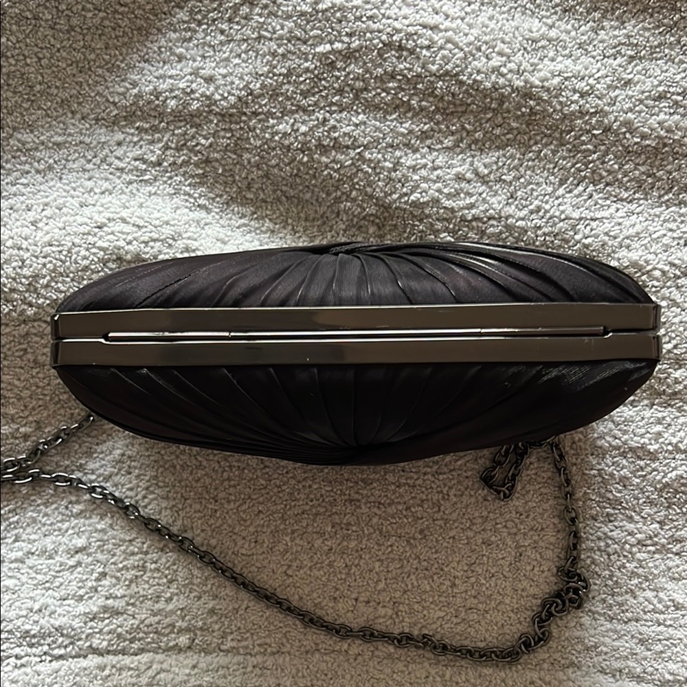 VINTAGE - Black Sondra Roberts Clutch - Picture 5 of 11